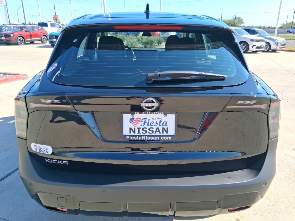 New 2026 Nissan Kicks S image 5