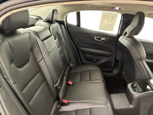 Used 2021 Volvo S60 T8 R-Design Expression AWD/4WD image 16