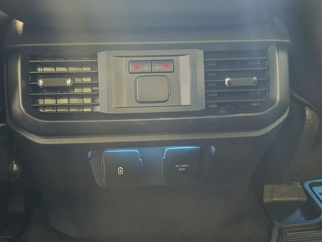 Used 2025 Ford F150 Raptor AWD/4WD image 21