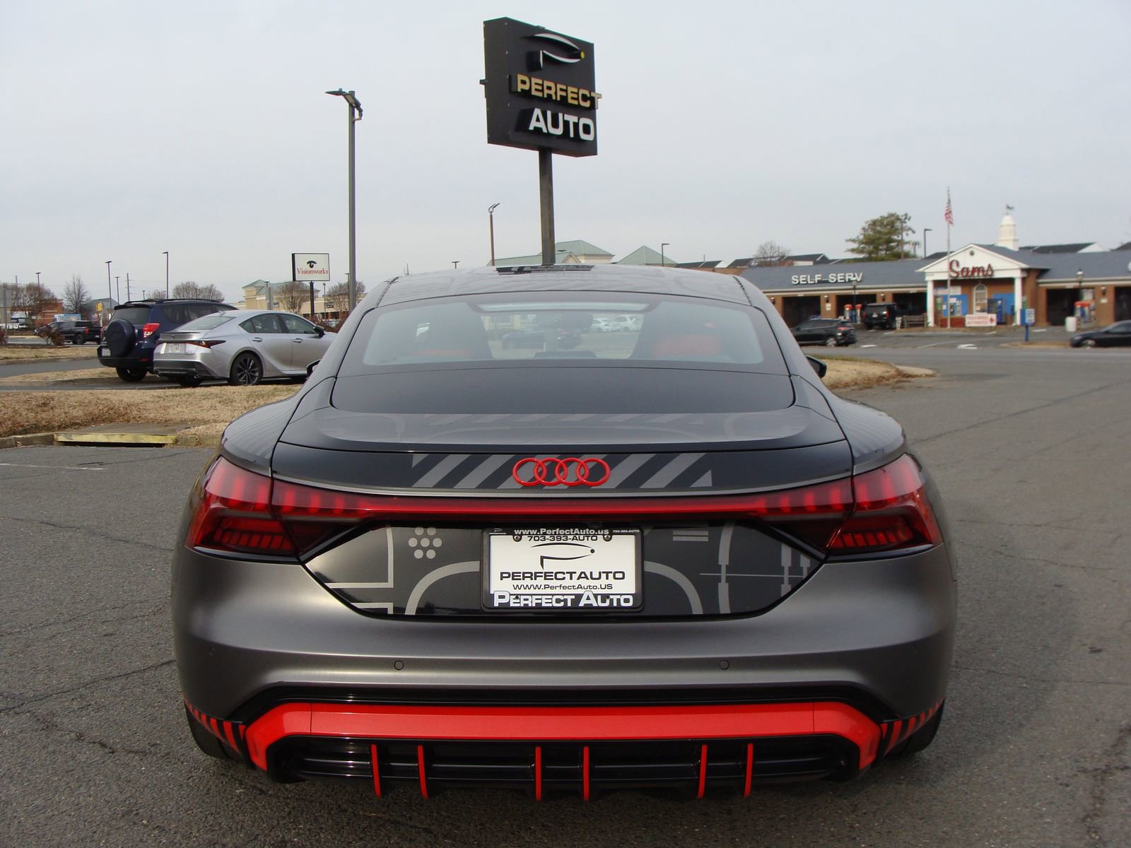 Used 2023 Audi RS e-tron GT AWD/4WD image 5