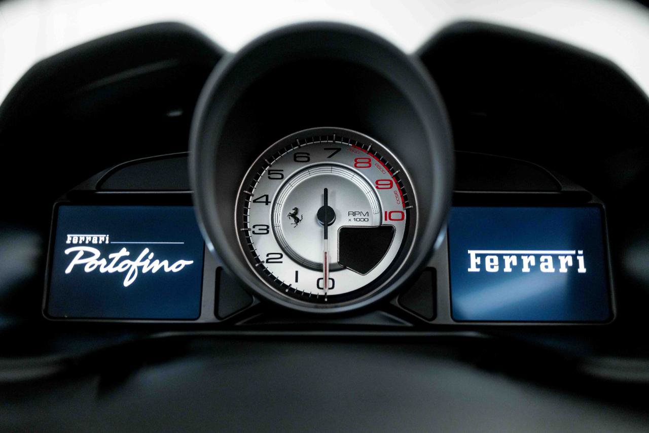 Used 2020 Ferrari Portofino RWD image 84