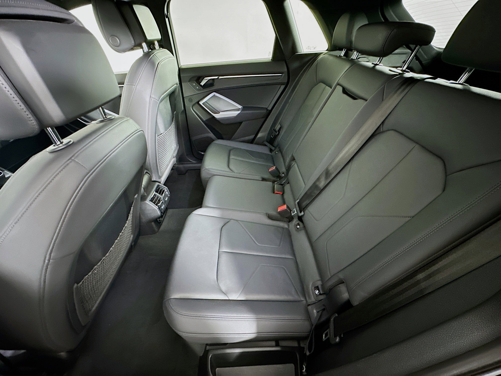 Used 2024 Audi Q3 2.0T Premium image 27