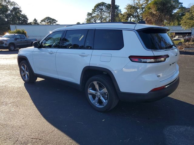 Used 2022 Jeep Grand Cherokee L Limited AWD/4WD image 4