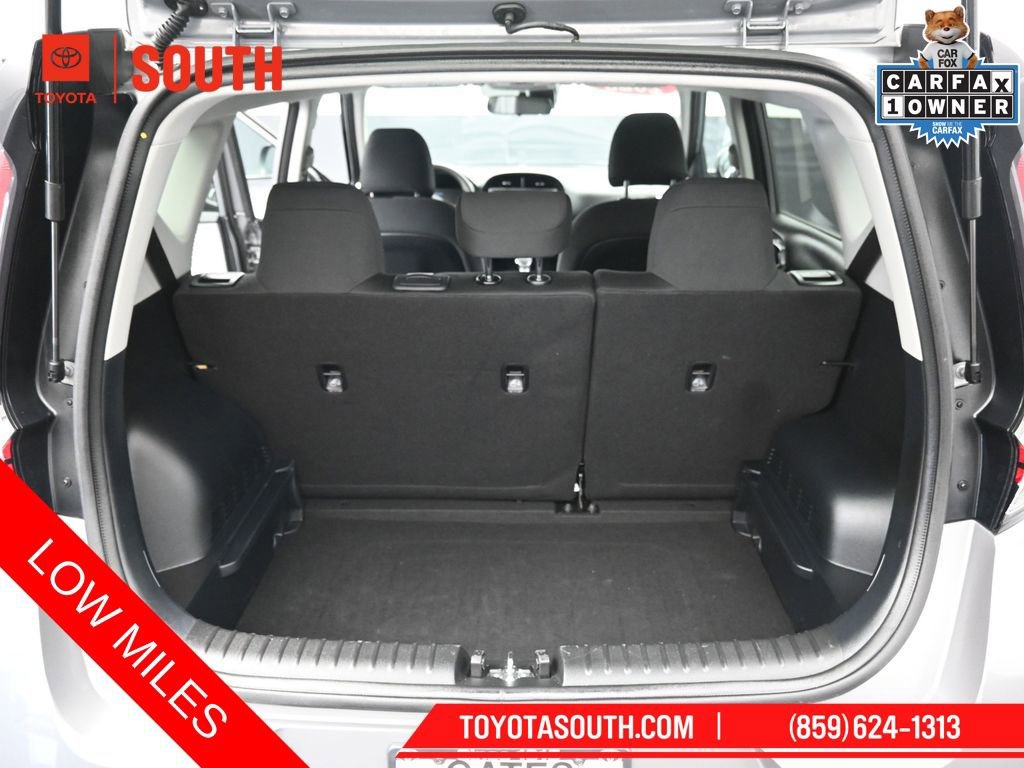 Used 2025 Kia Soul LX w/ LX Technology Package FWD image 24