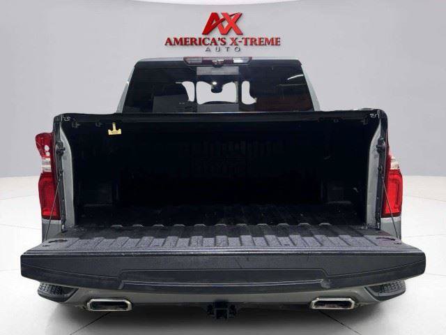 Used 2021 Chevrolet Silverado 1500 High Country w/ Technology Package AWD/4WD image 32