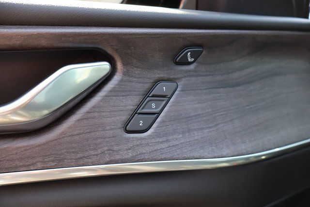 New 2025 Jeep Grand Cherokee Overland w/ Adv Protech Group III image 11