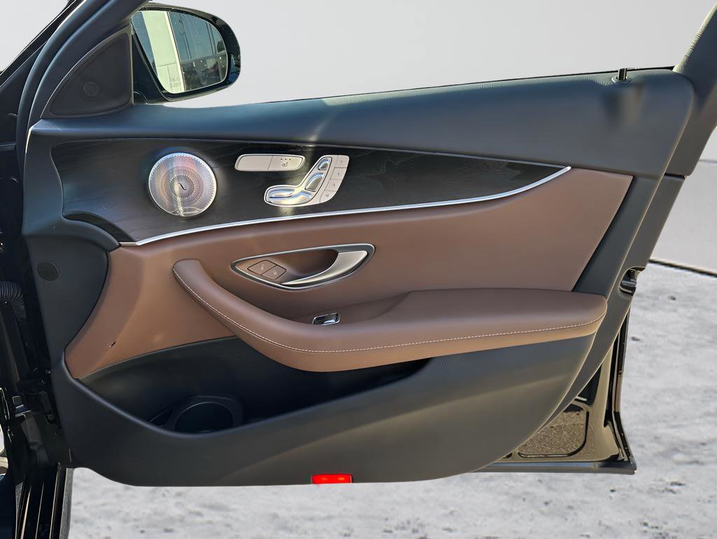 Used 2023 Mercedes-Benz E 350 Sedan image 31