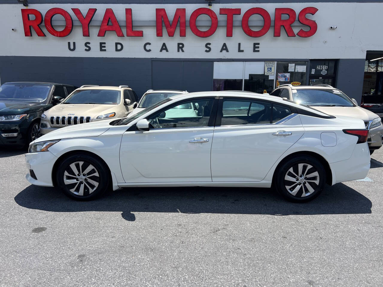 Used 2019 Nissan Altima 2.5 S FWD image 15