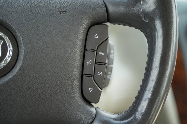 Used 2007 Cadillac DTS Luxury I w/ Trunk Convenience Package FWD image 26