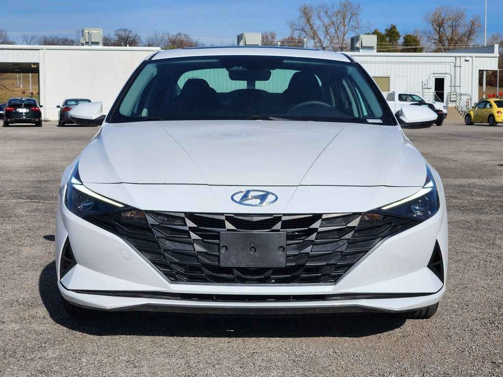 Used 2023 Hyundai Elantra Blue w/ Cargo Package video 2