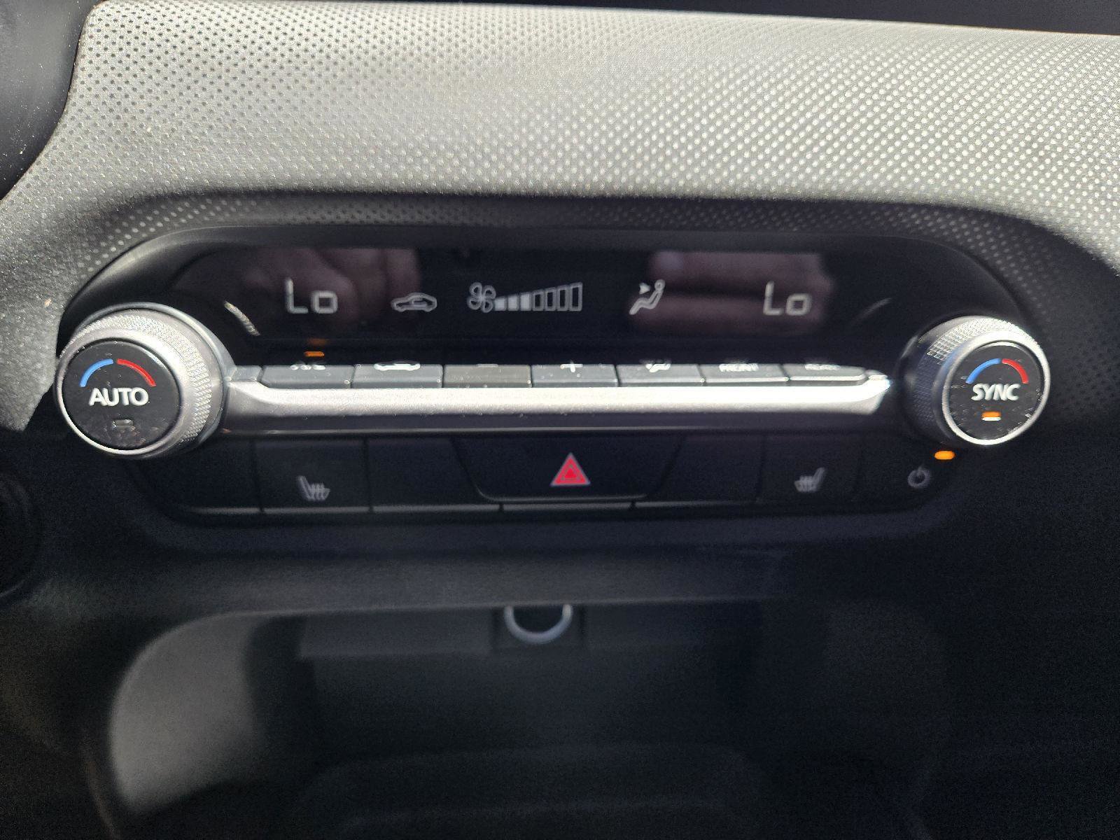 Used 2024 MAZDA CX-50 AWD 2.5 S w/ Preferred Package image 39