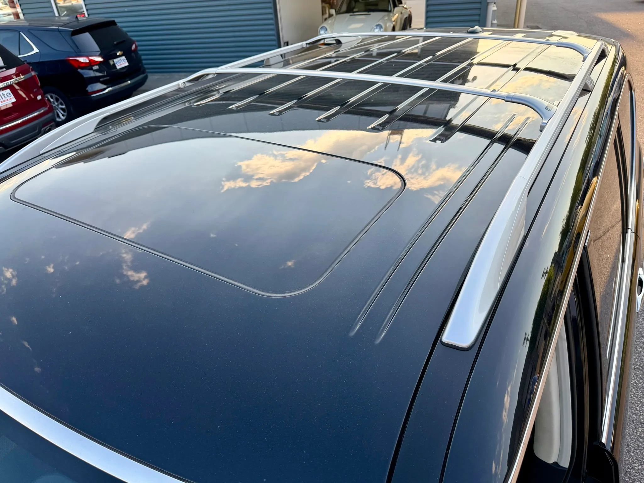 Used 2024 INFINITI QX80 Premium Select w/ Cargo Package AWD/4WD image 17