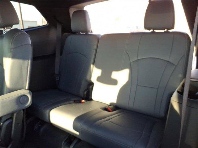 Used 2023 Buick Enclave Essence image 23