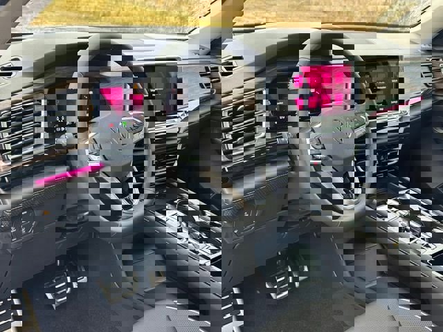 New 2026 Volkswagen Atlas SEL Premium R-Line image 32