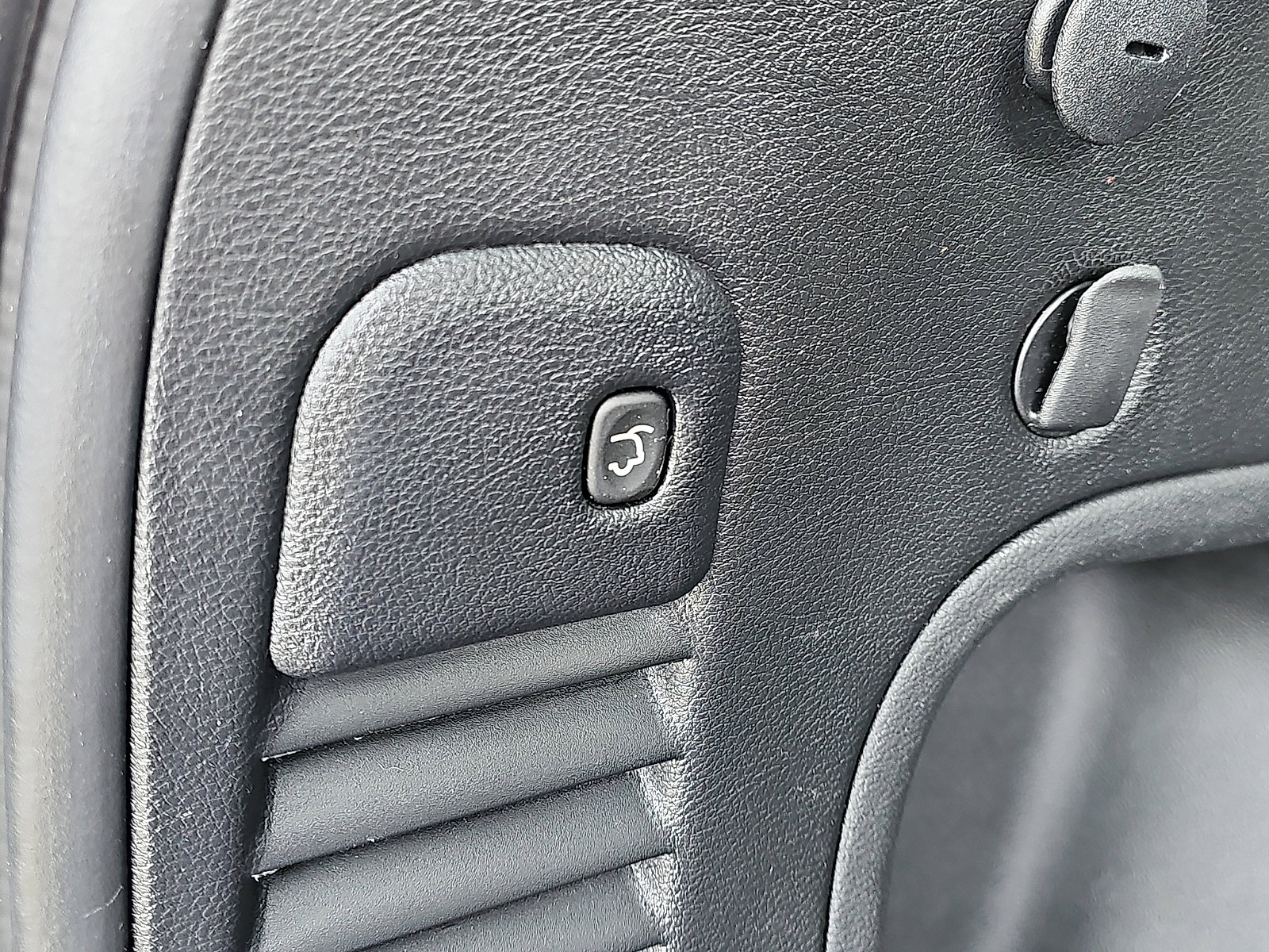 Used 2021 Jeep Grand Cherokee Limited w/ Quick Order Package 28K 80th image 30