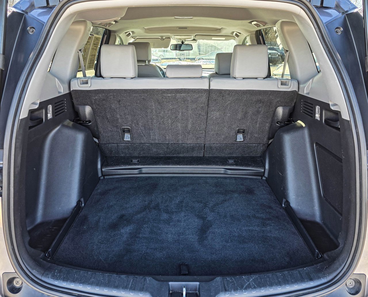 Used 2019 Honda CR-V Touring image 36