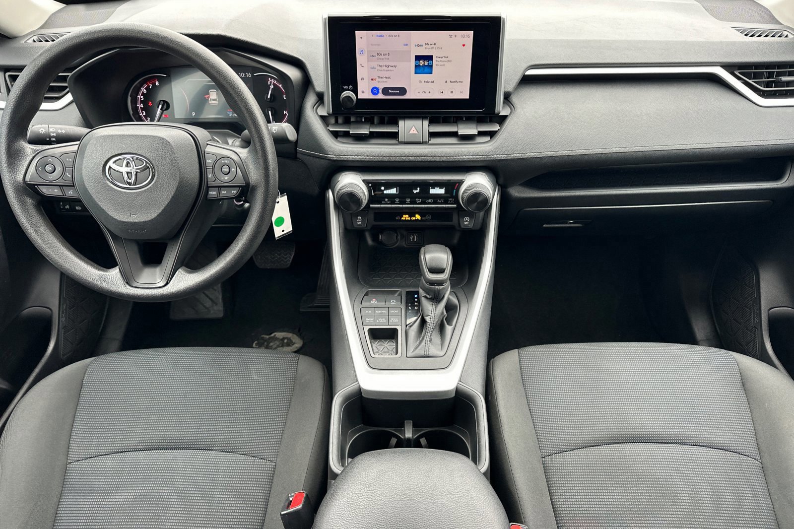 Used 2024 Toyota RAV4 LE image 13