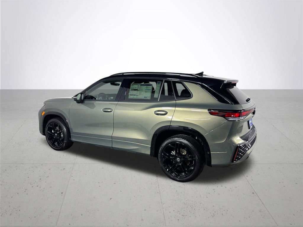 New 2026 Volkswagen Tiguan SE R-Line image 8