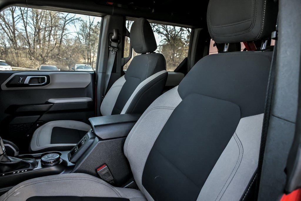 Used 2021 Ford Bronco Big Bend image 15