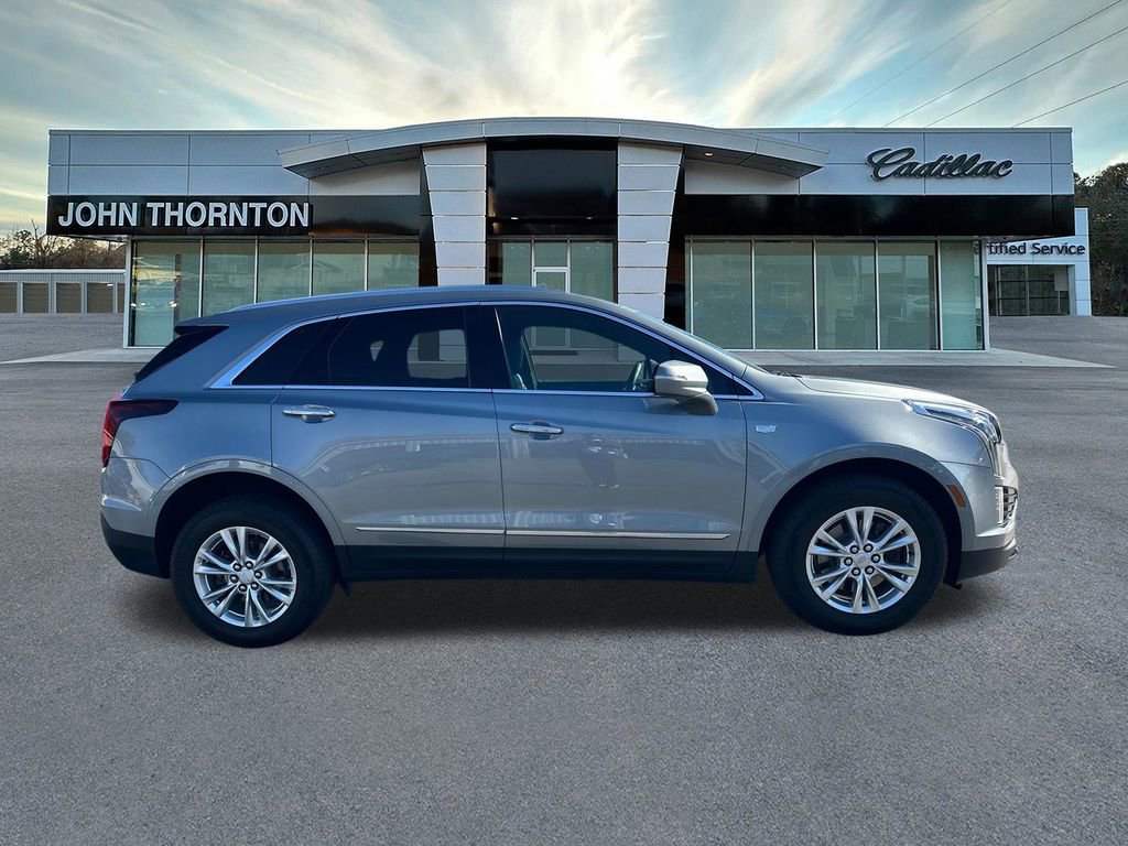 New 2026 Cadillac XT5 Luxury w/ LPO, Floor Liner Package image 4