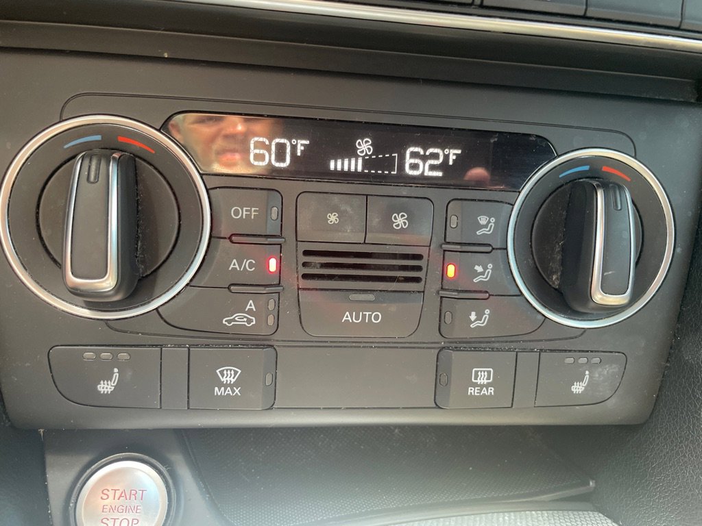 Used 2018 Audi Q3 2.0T Premium w/ Convenience Package image 27