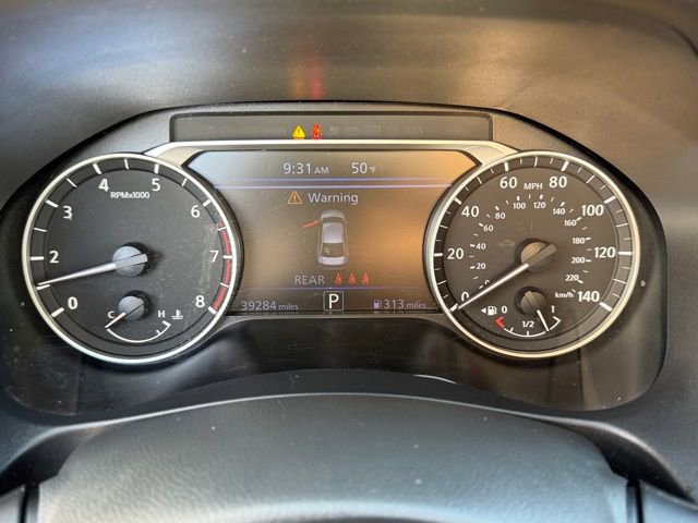 Used 2025 Nissan Altima 2.5 SV FWD image 13