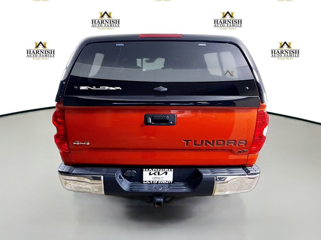 Used 2018 Toyota Tundra SR5 w/ SR5 Upgrade Package image 30