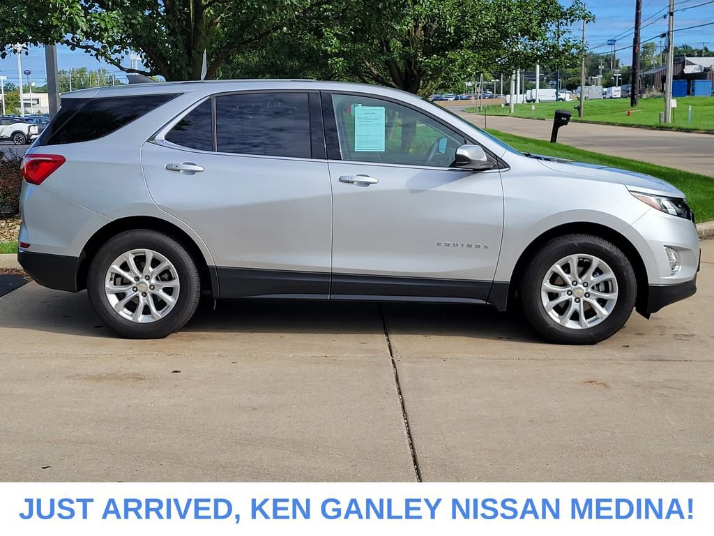 Used 2019 Chevrolet Equinox LT FWD image 2