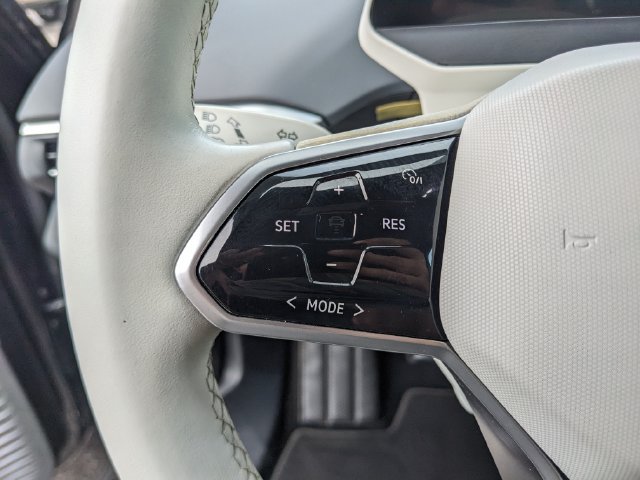 Used 2021 Volkswagen ID.4 1st Edition RWD image 33