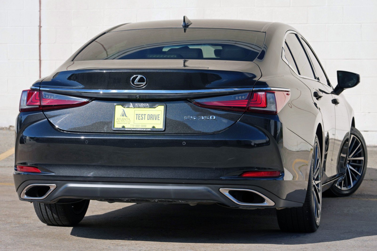 Used 2022 Lexus ES 350 w/ Premium Package FWD image 3
