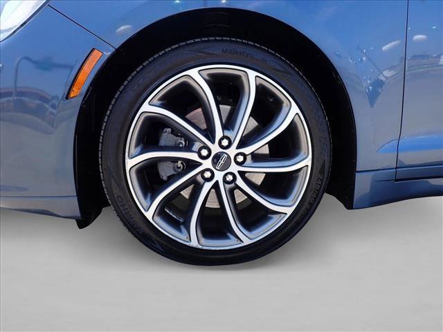 Used 2019 Lincoln MKZ Reserve w/ Reserve Plus Package FWD image 7