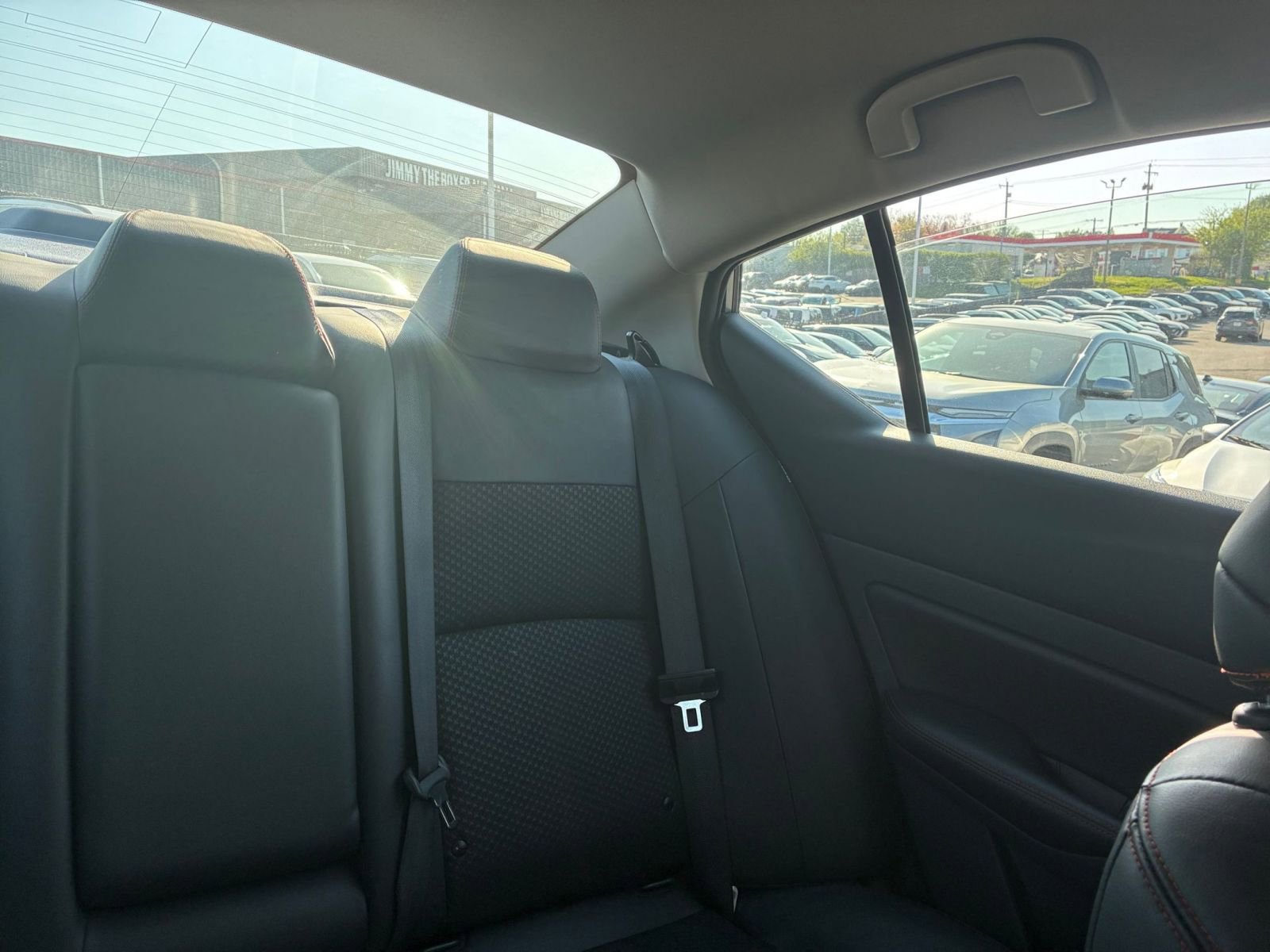 Used 2025 Nissan Altima 2.5 SR FWD image 32