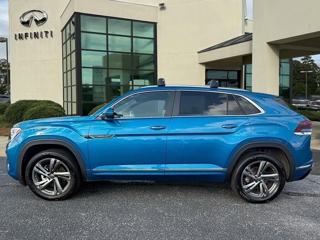 Used 2024 Volkswagen Atlas Cross Sport SEL R-Line image 5