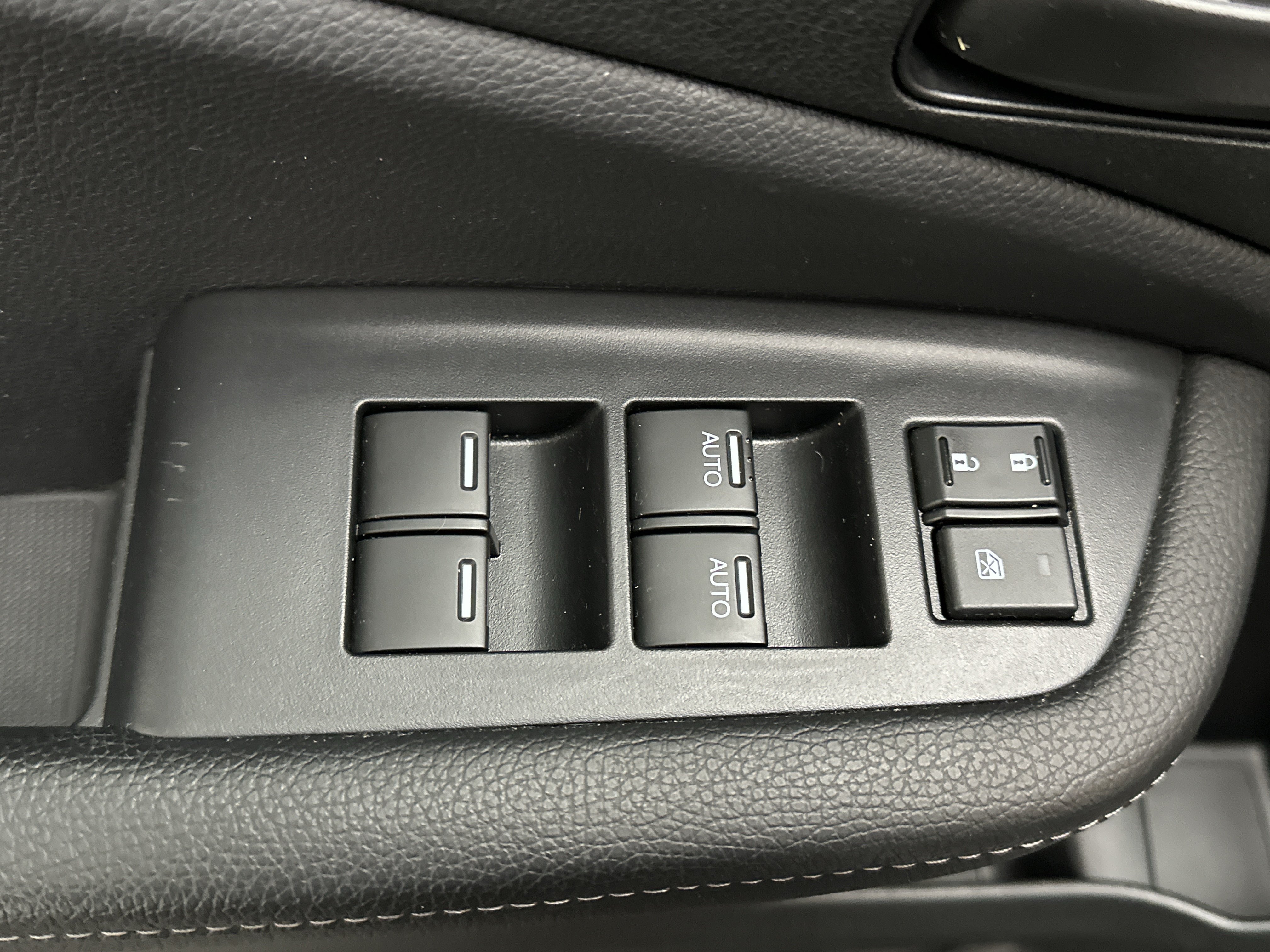 Used 2024 Honda Passport EX-L image 20