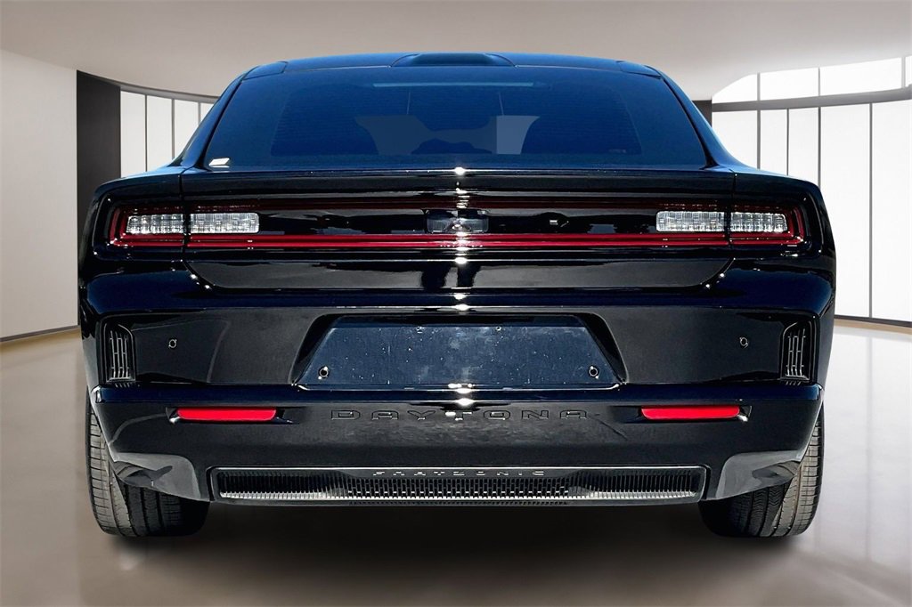 Used 2024 Dodge Charger R/T w/ Plus Group image 5