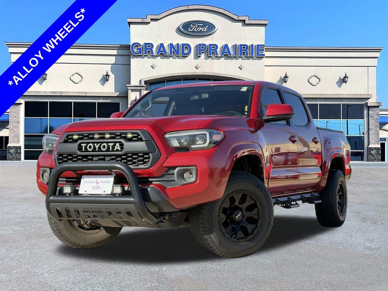 Used 2016 Toyota Tacoma SR