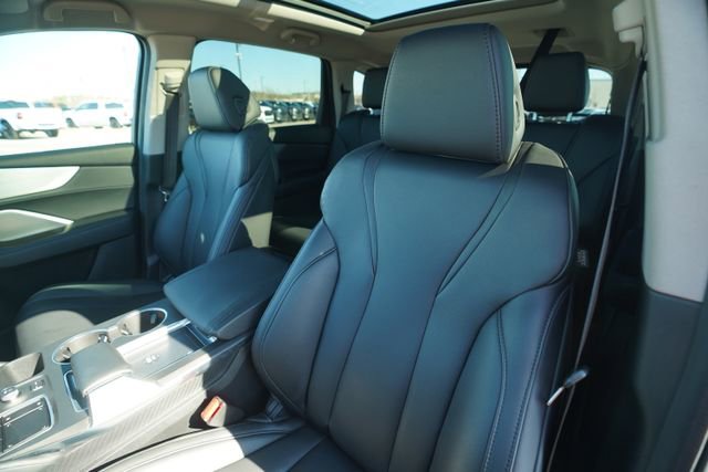 Used 2023 Acura MDX SH-AWD image 36