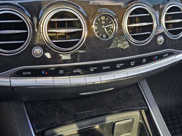 Used 2018 Mercedes-Benz S 560 Sedan image 21