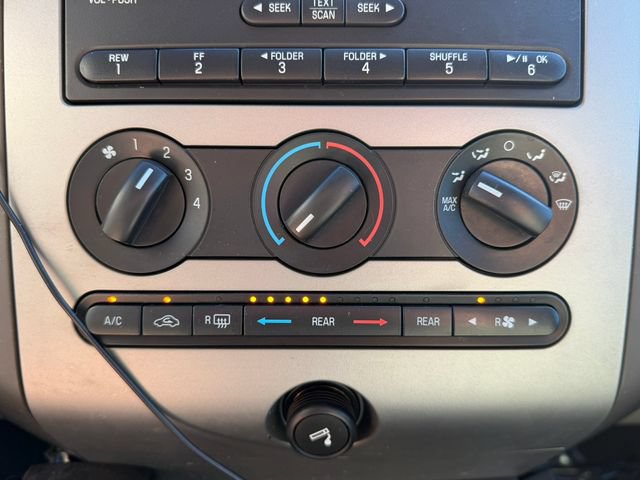 Used 2010 Ford Expedition EL XLT AWD/4WD image 21