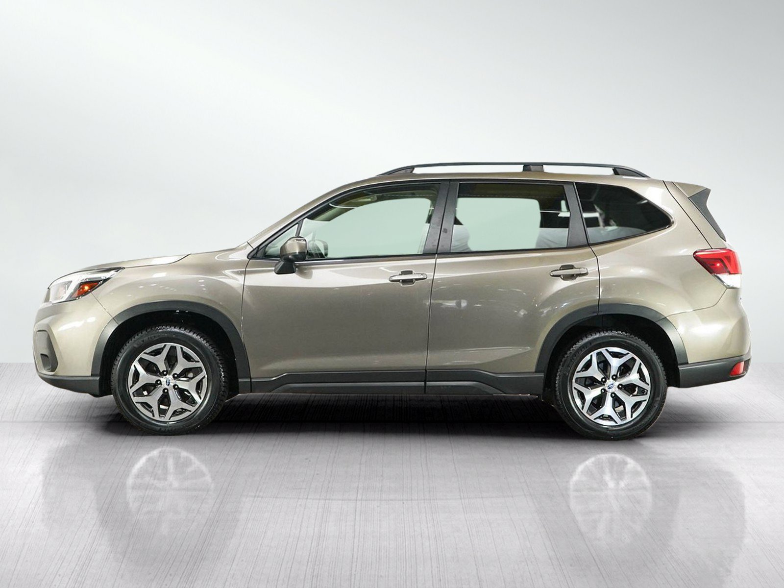 Used 2019 Subaru Forester Premium w/ All-Weather Package AWD/4WD image 2