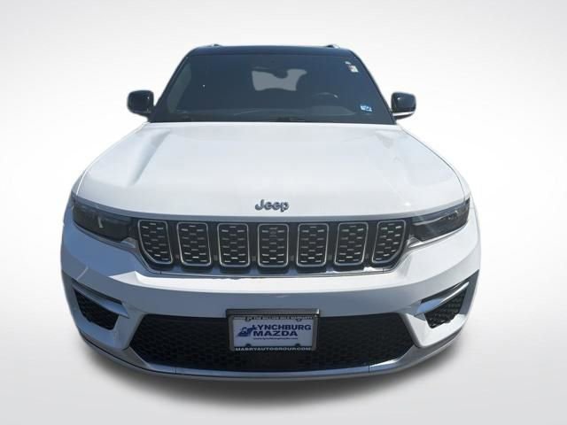 Used 2024 Jeep Grand Cherokee Summit image 10
