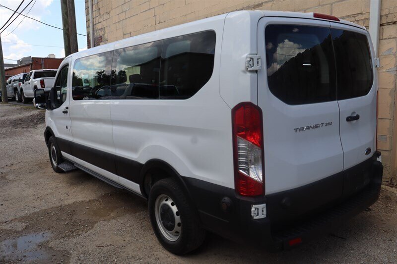 Used 2020 Ford Transit 350 XL RWD image 4