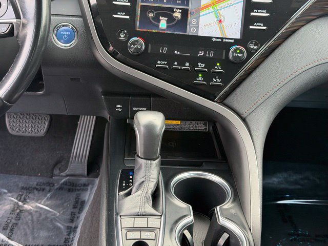 Used 2019 Toyota Camry XLE FWD image 16