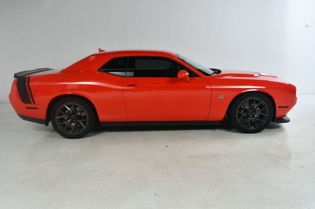 Used 2017 Dodge Challenger R/T Scat Pack image 4
