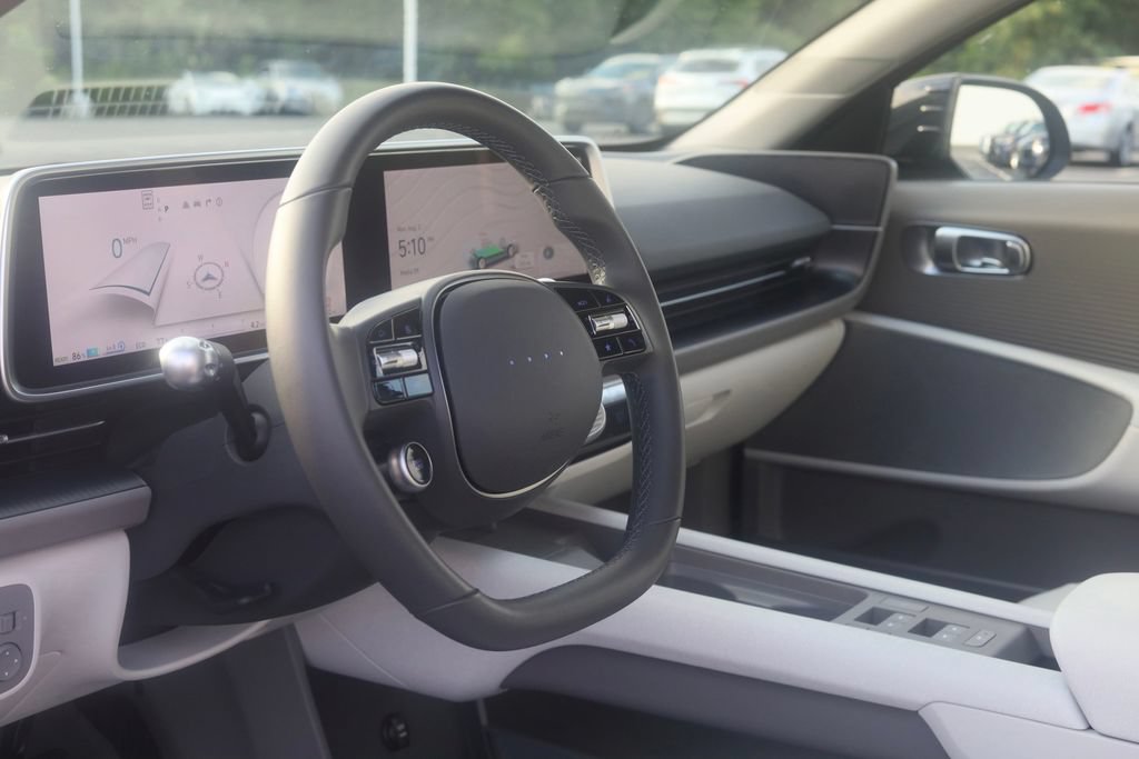 Used 2025 Hyundai Ioniq 6 SEL AWD/4WD image 29