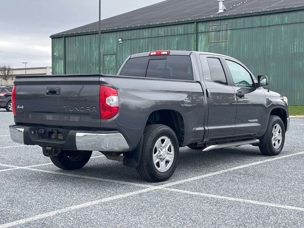 Used 2015 Toyota Tundra SR5 image 8