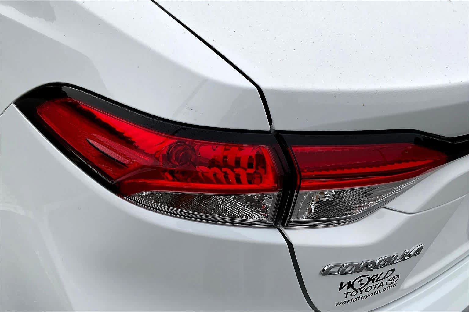 Used 2026 Toyota Corolla LE FWD image 55