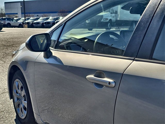 Used 2023 Toyota Corolla LE image 11