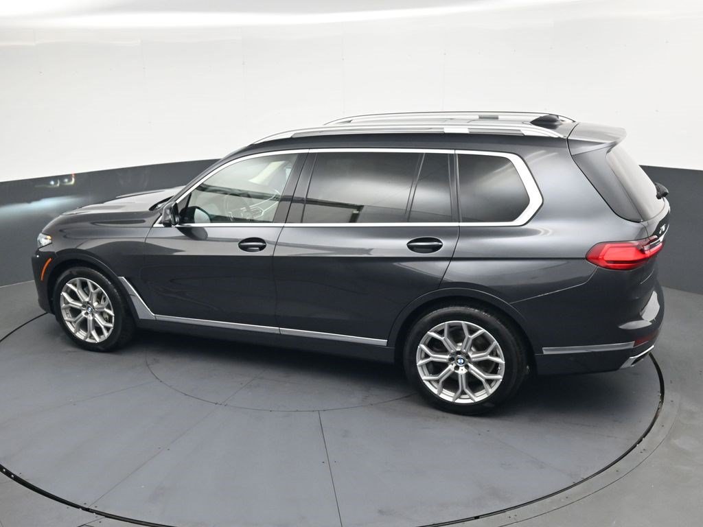 Used 2022 BMW X7 xDrive40i w/ Executive Package AWD/4WD image 29