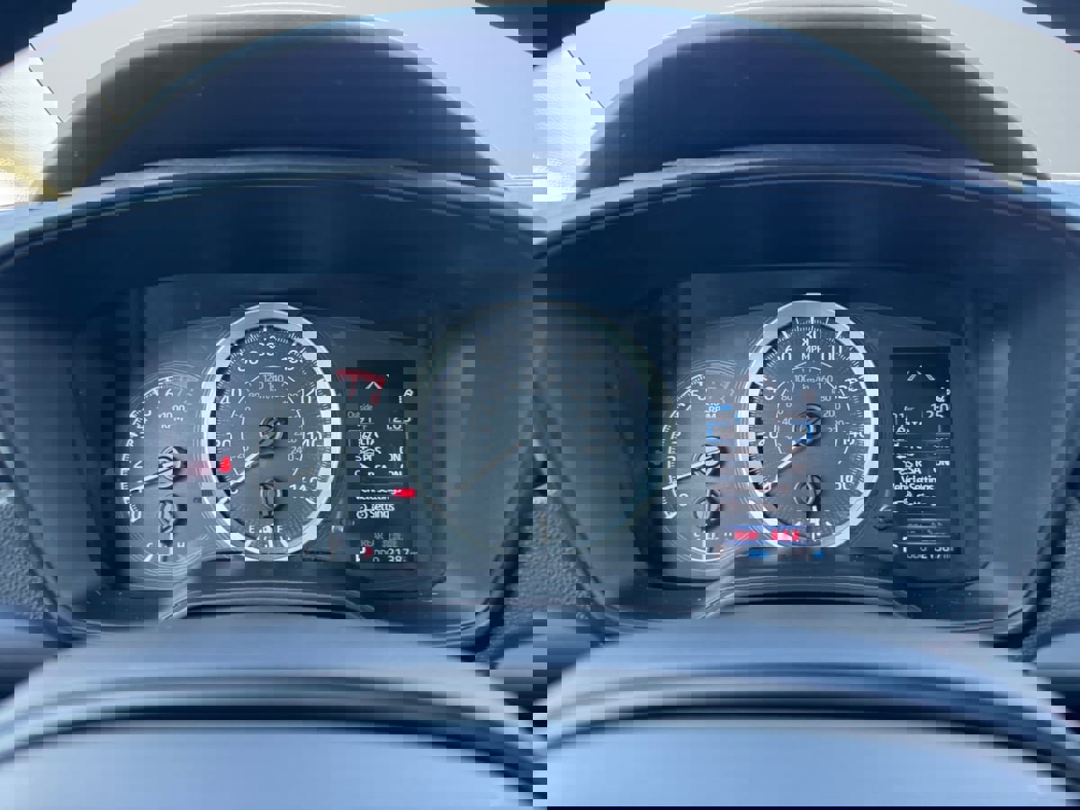 Used 2021 Toyota Corolla LE w/ Carpet Mat Package (TMS) image 12